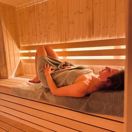 ベッド・アンド・ブレックファスト Atena 3*