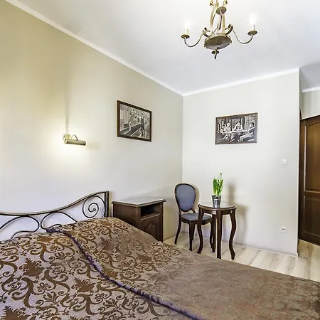 Atena Bed & Breakfast *