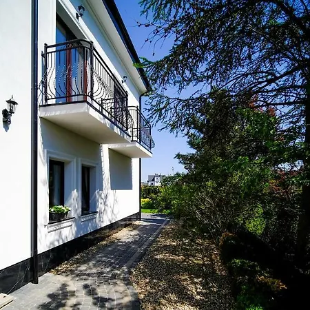 Bed & Breakfast Atena Leba